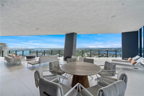 Condo in Sunny Isles Beach, Florida, 6 bedrooms № 2089017 - photo 17