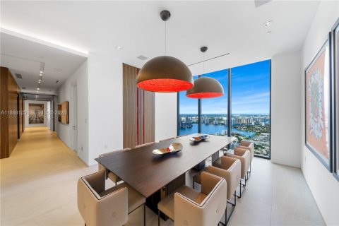 Condo in Sunny Isles Beach, Florida, 6 bedrooms № 2089017 - photo 11