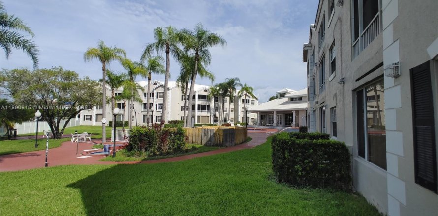 Condominio en Oakland Park, Florida, 1 dormitorio  № 1944644
