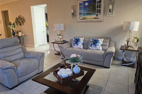 Villa ou maison à vendre à Winter Garden, Floride: 4 chambres, 306.95 m2 № 1591701 - photo 14