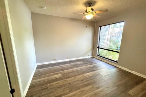 Adosado en alquiler en Tampa, Florida, 3 dormitorios, 131.64 m2 № 1905742 - foto 14