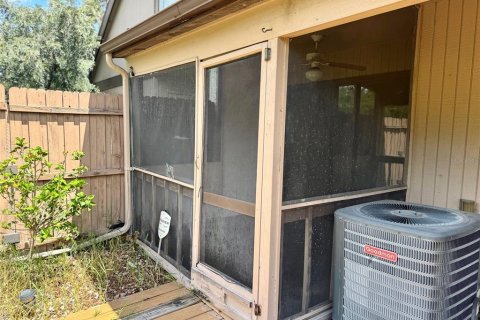 Adosado en alquiler en Tampa, Florida, 3 dormitorios, 131.64 m2 № 1905742 - foto 15