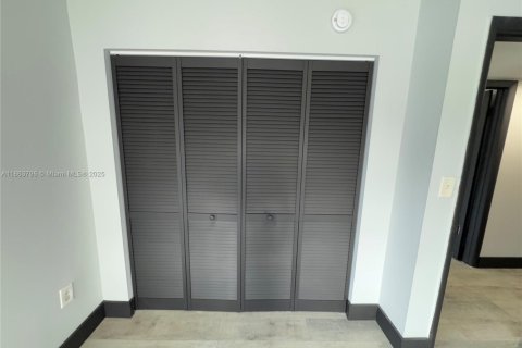 Appartement à louer à Miami, Floride: 2 chambres, 69.68 m2 № 1895700 - photo 19