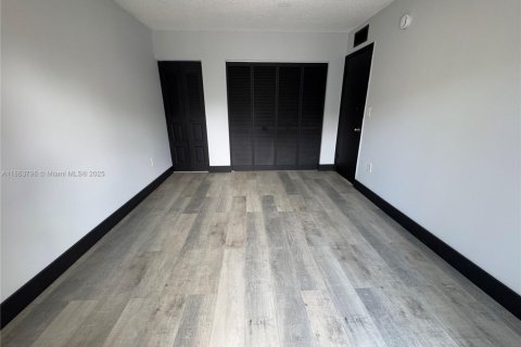 Appartement à louer à Miami, Floride: 2 chambres, 69.68 m2 № 1895700 - photo 26