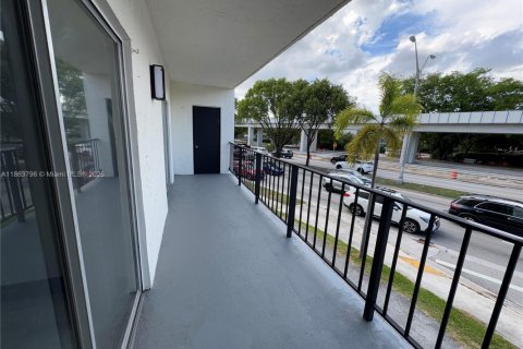Appartement à louer à Miami, Floride: 2 chambres, 69.68 m2 № 1895700 - photo 21
