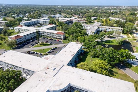 Copropriété à louer à Clearwater, Floride: 2 chambres, 130.06 m2 № 2111513 - photo 5