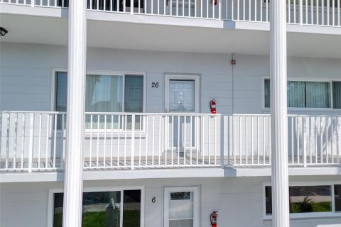 Condo à Clearwater, Floride, 2 chambres  № 2111513