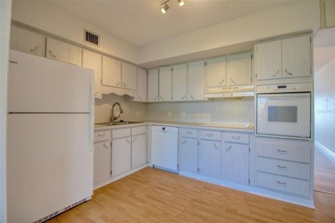 Copropriété à louer à Clearwater, Floride: 2 chambres, 130.06 m2 № 2111513 - photo 18