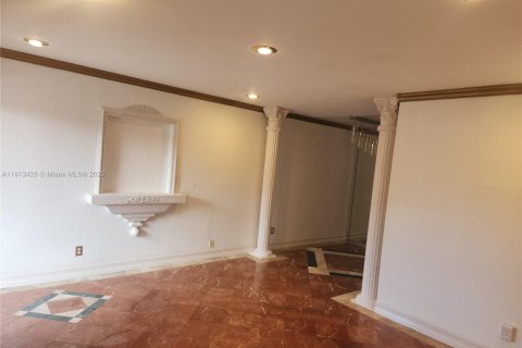 Copropriété à vendre à Sunrise, Floride: 1 chambre, 54.81 m2 № 1969833 - photo 4