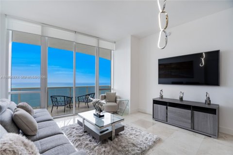 Appartement à louer à Sunny Isles Beach, Floride: 3 chambres, 182.27 m2 № 2028929 - photo 23
