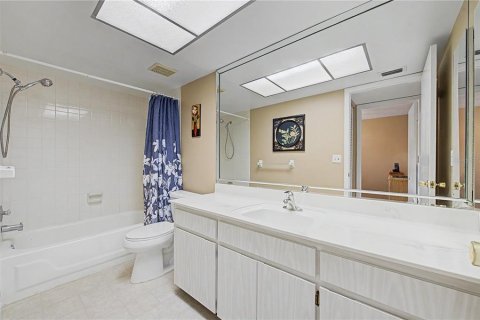 Купить кондоминиум в Нью-Порт-Ричи, Флорида 4 комнаты, 106.65м2, № 2209111 - фото 27