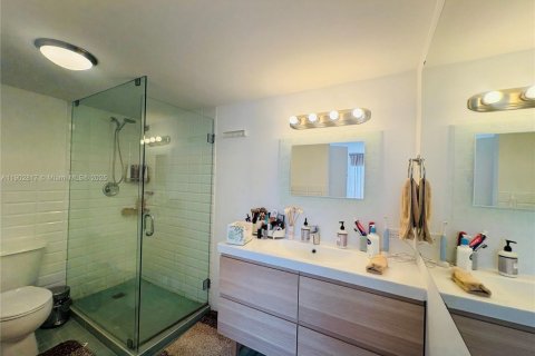 Condominio en alquiler en Sunny Isles Beach, Florida, 1 dormitorio, 71.26 m2 № 1954239 - foto 7