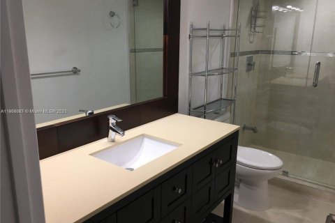 Condominio en alquiler en Key Biscayne, Florida, 3 dormitorios, 174.19 m2 № 1968038 - foto 5