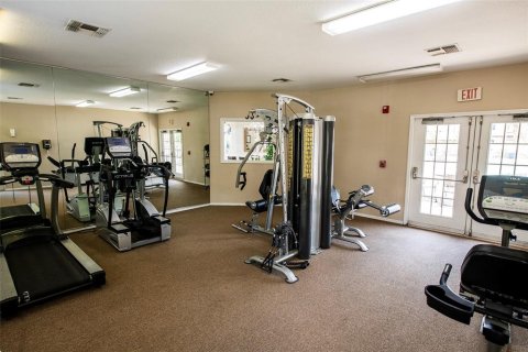 Condo in Tampa, Florida, 2 bedrooms  № 1759953 - photo 24