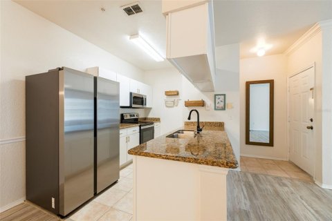 Condo in Tampa, Florida, 2 bedrooms  № 1759953 - photo 2