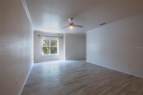 Condo in Tampa, Florida, 2 bedrooms  № 1759953 - photo 5