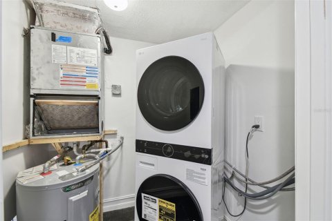 Снять в аренду квартиру в Беллеэйр Блафс, Флорида 2 спальни, 92.9м2, № 1679363 - фото 29