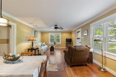 House in High Springs, Florida 2 bedrooms, 77.29 sq.m. № 1648840 - photo 8