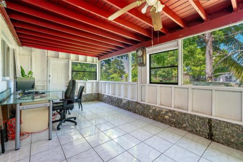 Villa ou maison à louer à Lauderhill, Floride: 3 chambres, 170.2 m2 № 1855310 - photo 23