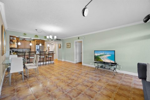 Copropriété à louer à Hollywood, Floride: 1 chambre, 78.69 m2 № 1860379 - photo 7