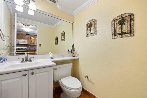 Copropriété à louer à Hollywood, Floride: 1 chambre, 78.69 m2 № 1860379 - photo 26