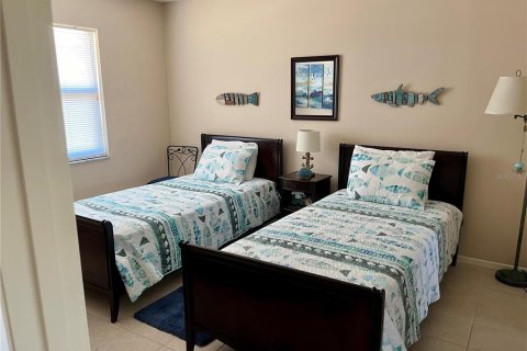 House in Englewood, Florida 2 bedrooms, 114.55 sq.m. № 1907173 - photo 11