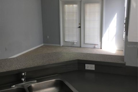 Condo in Orlando, Florida, 1 bedroom  № 1736911 - photo 8