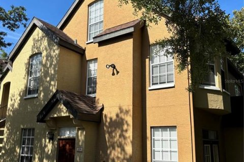 Condo in Orlando, Florida, 1 bedroom  № 1736911 - photo 1