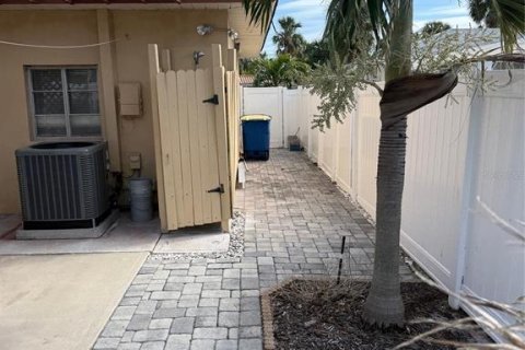 Купить виллу или дом в Клируотер, Флорида 8 комнат, 140м2, № 1552608 - фото 8