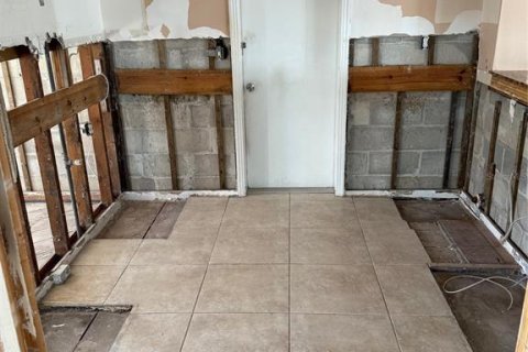 Купить виллу или дом в Клируотер, Флорида 8 комнат, 140м2, № 1552608 - фото 16