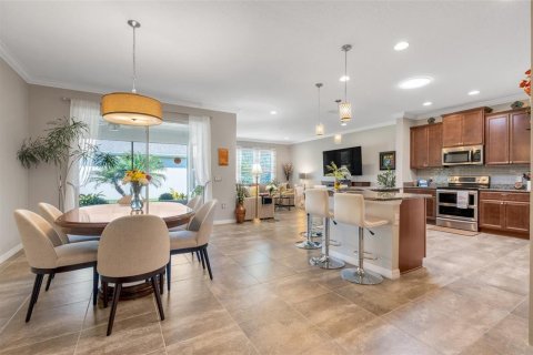 Villa ou maison à vendre à Kissimmee, Floride: 3 chambres, 187.94 m2 № 1666914 - photo 12