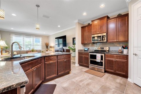 Villa ou maison à vendre à Kissimmee, Floride: 3 chambres, 187.94 m2 № 1666914 - photo 16