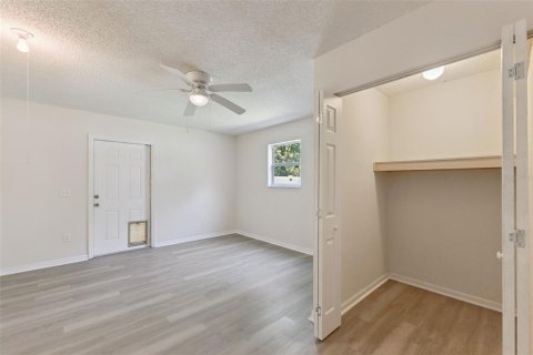 House in Palm Coast, Florida 4 bedrooms, 171.68 sq.m. № 2259343 - photo 14