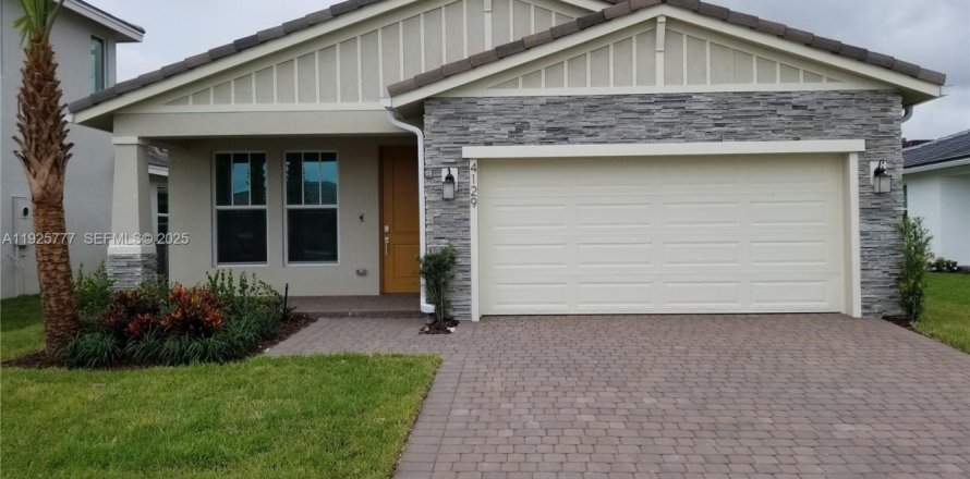 Дом в Дирфилд-Бич, Флорида 2 спальни, 147.71м2 № 1992734