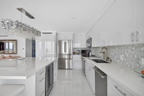 Condominio en venta en Boca Raton, Florida, 2 dormitorios, 132.2 m2 № 2395312 - foto 8