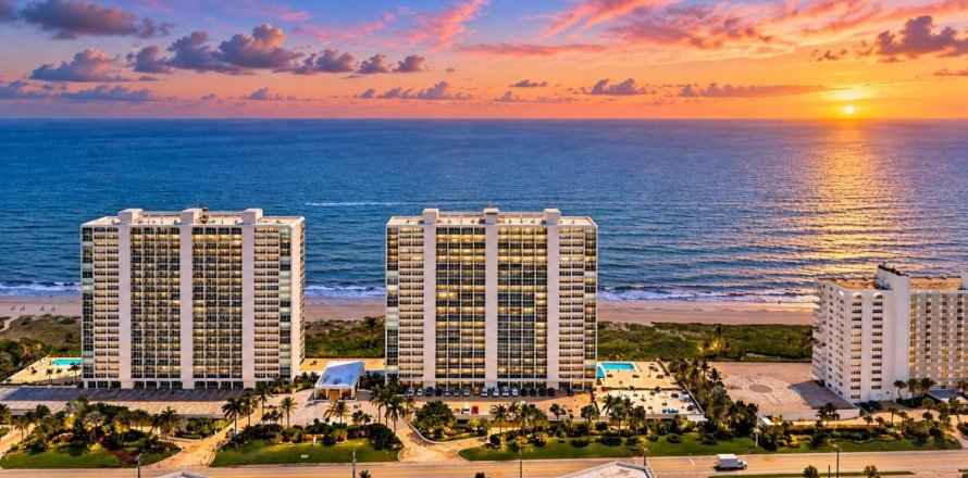 Condominio en Boca Raton, Florida, 2 dormitorios  № 2395312