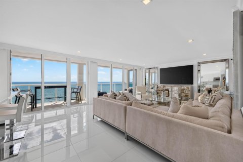 Condominio en venta en Boca Raton, Florida, 2 dormitorios, 132.2 m2 № 2395312 - foto 5