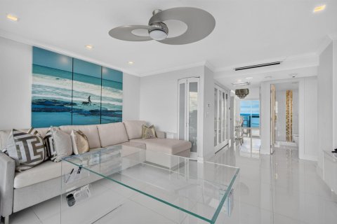 Condominio en venta en Boca Raton, Florida, 2 dormitorios, 132.2 m2 № 2395312 - foto 12