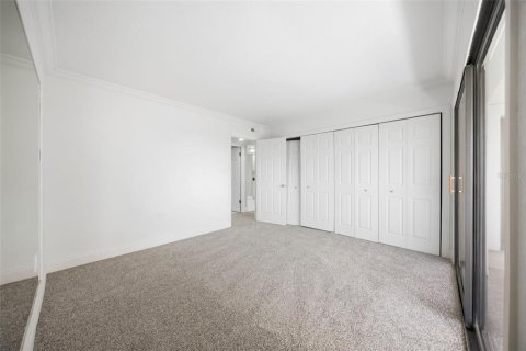 Condo in Tampa, Florida, 2 bedrooms № 2373436 - photo 15