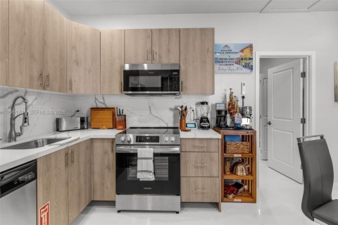 Casa en Homestead, Florida 4 dormitorios, 199.74 m2 № 2054632