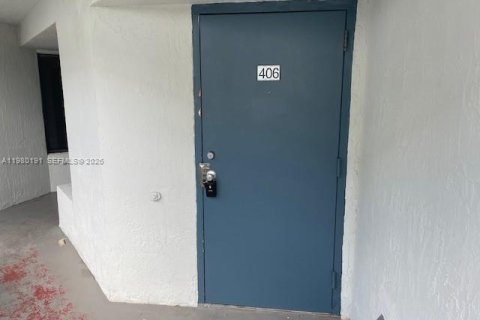 Condominio en venta en Miami, Florida, 3 dormitorios, 120.12 m2 № 2043996 - foto 18