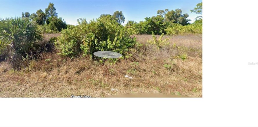 Land in Lehigh Acres, Florida № 2381282