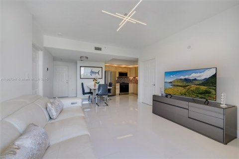 Condominio en venta en Miami, Florida, 2 dormitorios, 80.45 m2 № 1745659 - foto 10
