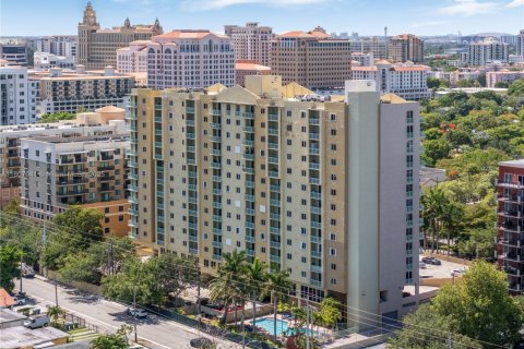 Condominio en venta en Miami, Florida, 2 dormitorios, 80.45 m2 № 1745659 - foto 24