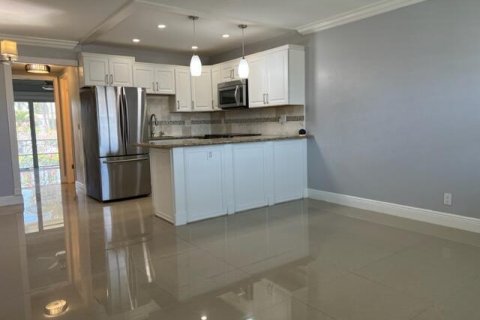 Copropriété à louer à Boynton Beach, Floride: 1 chambre, 52.95 m2 № 2276237 - photo 2