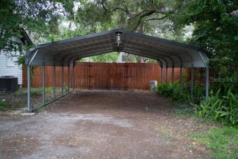 Villa ou maison à vendre à Tampa, Floride: 3 chambres, 114.46 m2 № 1846970 - photo 14