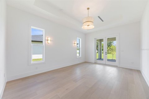 House in Tarpon Springs, Florida 4 bedrooms, 236.25 sq.m. № 2223623 - photo 28