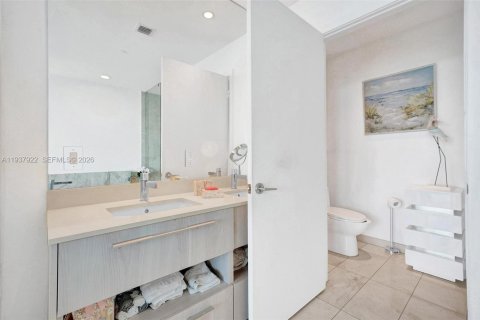Купить кондоминиум в Майами, Флорида 2 спальни, 106.19м2, № 2088504 - фото 30