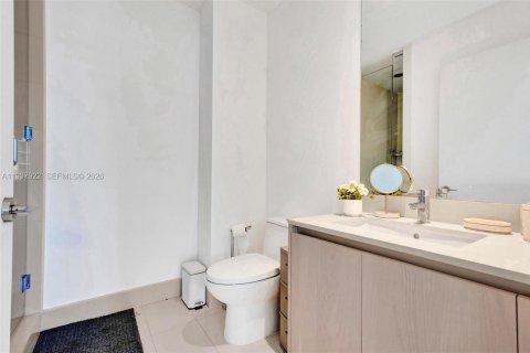 Купить кондоминиум в Майами, Флорида 2 спальни, 106.19м2, № 2088504 - фото 20