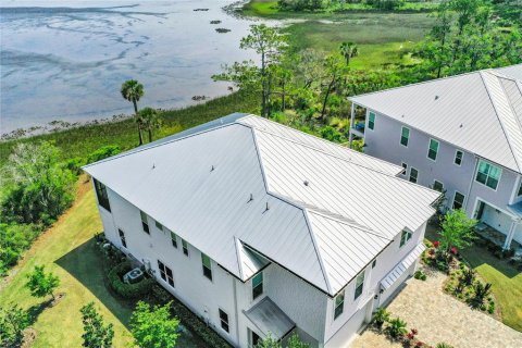 Купить таунхаус в Фернандина-Бич, Флорида 9 комнат, 222.69м2, № 1249495 - фото 3